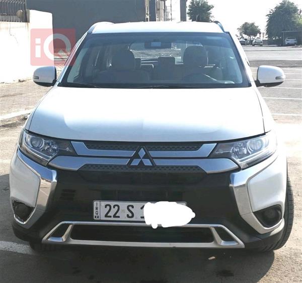 ميتسوبيشي اوتلاندر 2023 للبيع في العراق - اربيل